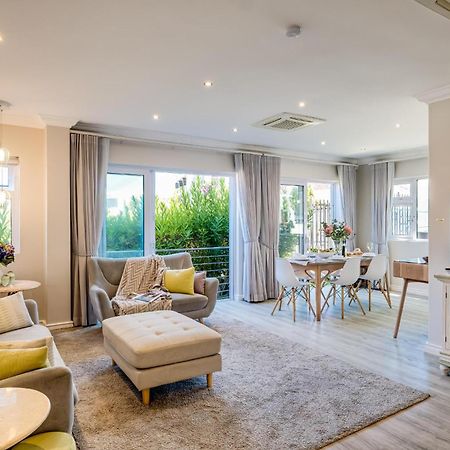 (0 m²) w okolicy Camps Bay z 2 sypialniami i 1 łazienkami Kapsztad Zewnętrze zdjęcie