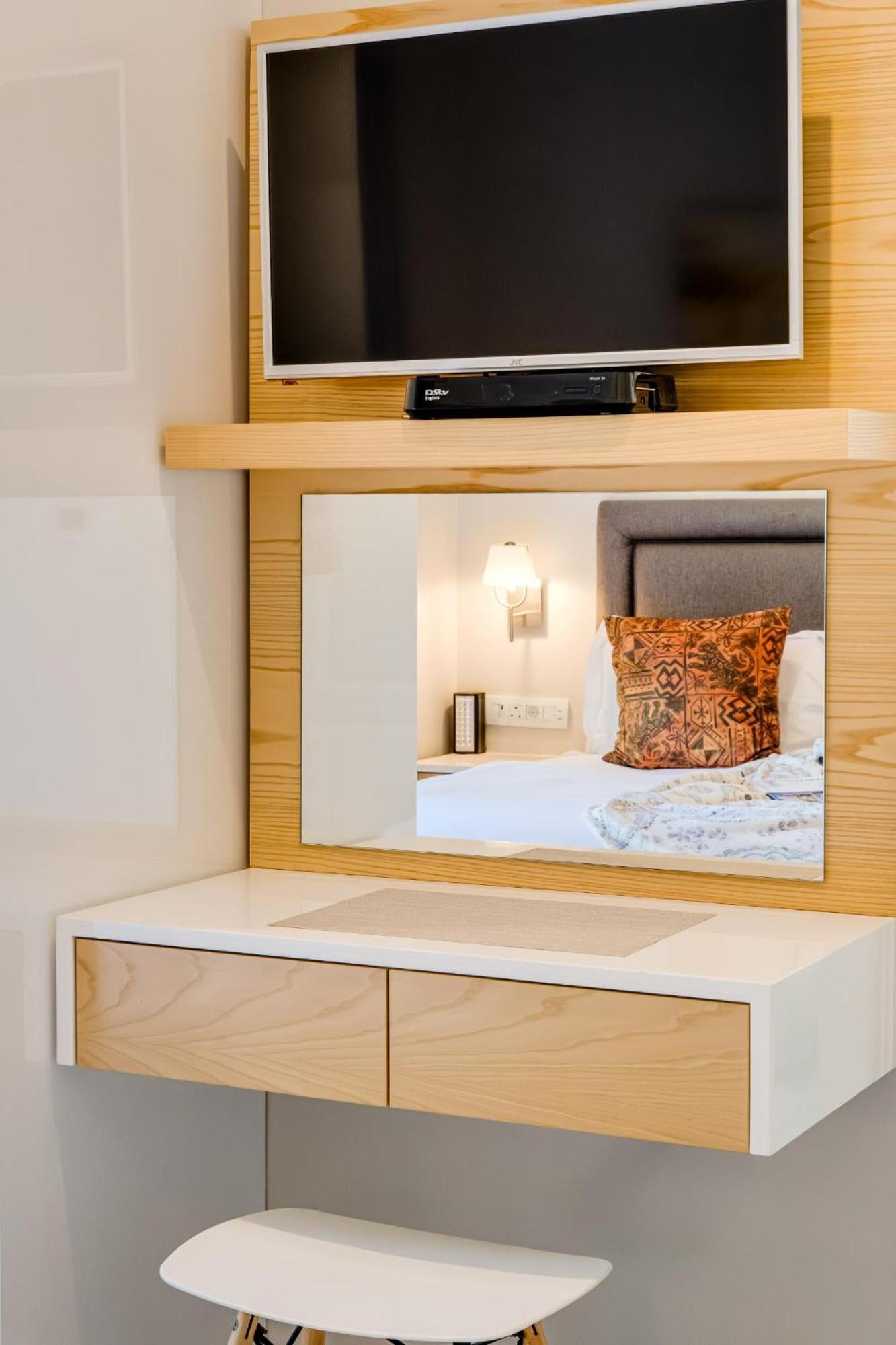 (0 m²) w okolicy Camps Bay z 2 sypialniami i 1 łazienkami Kapsztad Zewnętrze zdjęcie