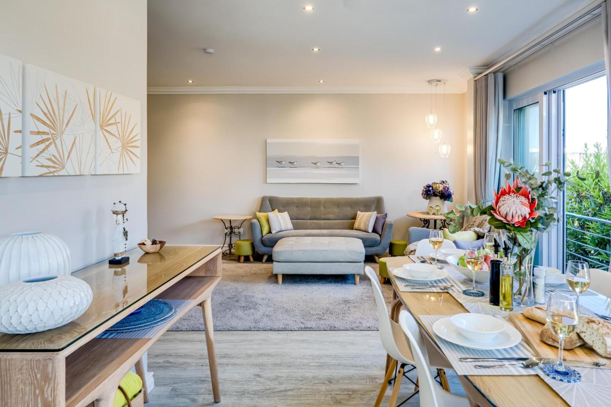 (0 m²) w okolicy Camps Bay z 2 sypialniami i 1 łazienkami Kapsztad Zewnętrze zdjęcie