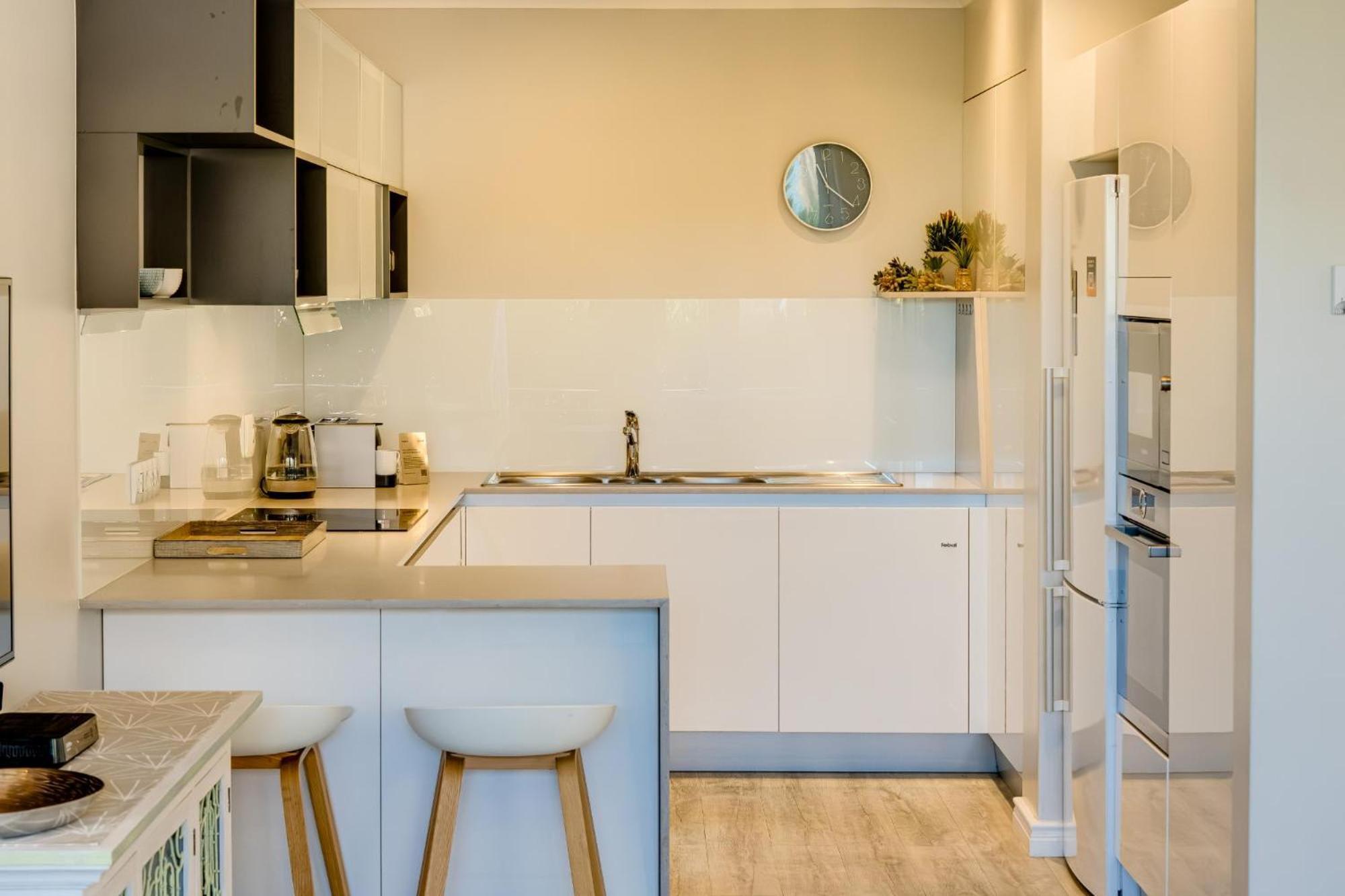 (0 m²) w okolicy Camps Bay z 2 sypialniami i 1 łazienkami Kapsztad Zewnętrze zdjęcie