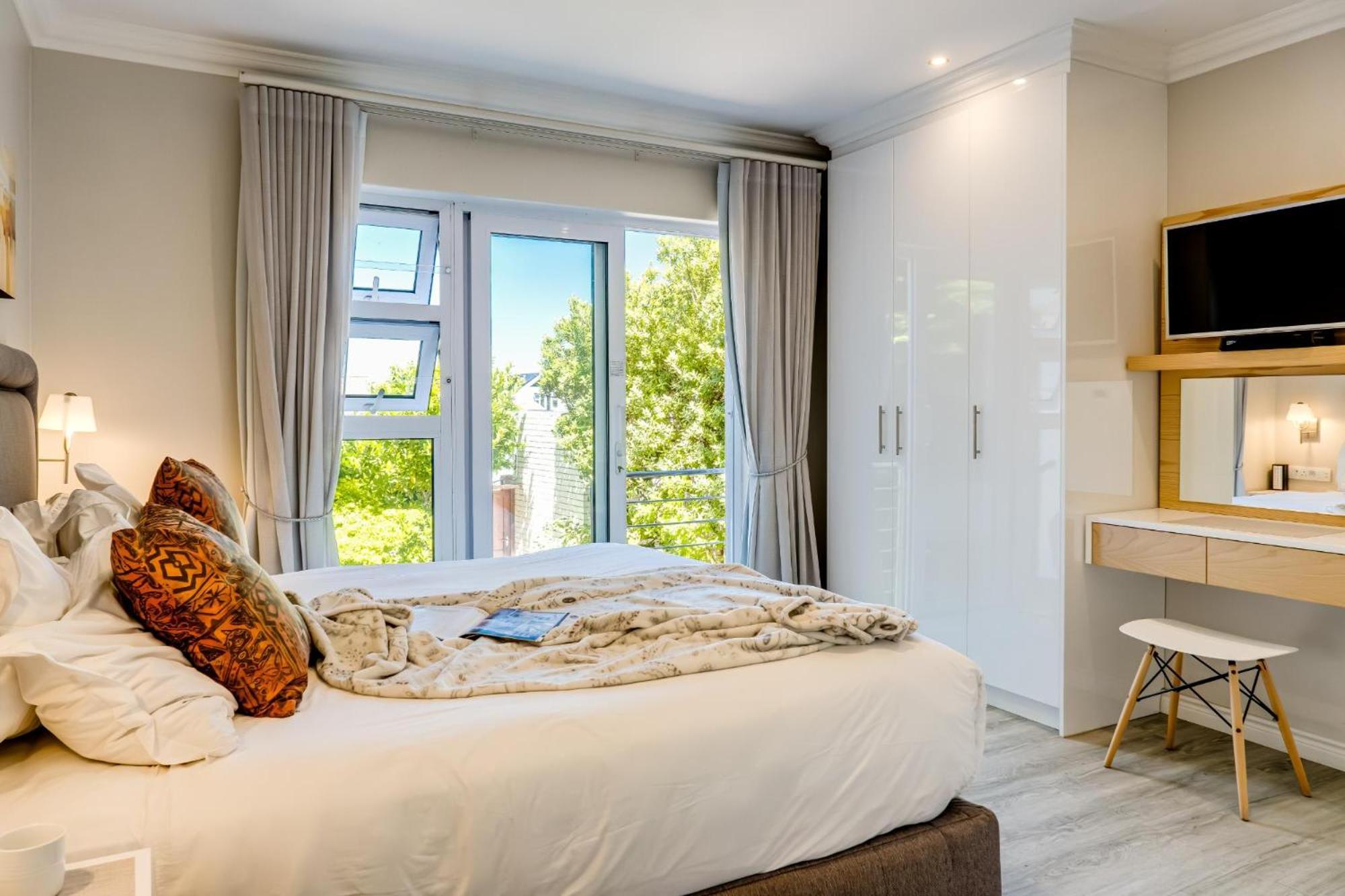 (0 m²) w okolicy Camps Bay z 2 sypialniami i 1 łazienkami Kapsztad Zewnętrze zdjęcie